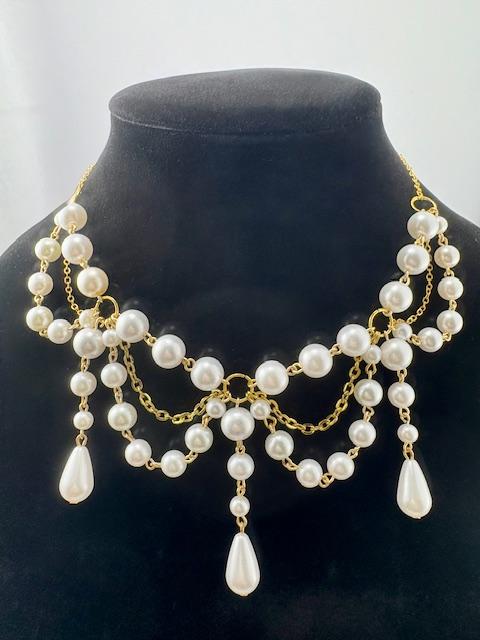 Regency White Pearl Chandelier Necklace